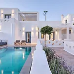 Portes & Mykonos Hotel