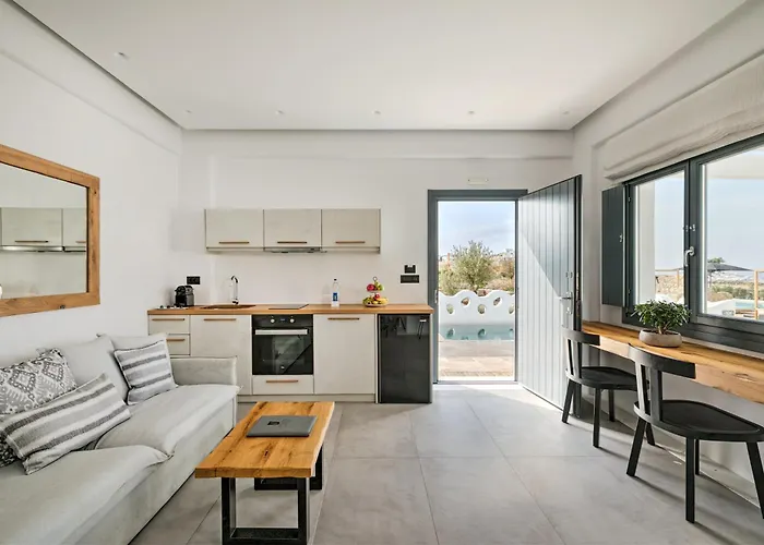 Portes & Mykonos Hotel 4*