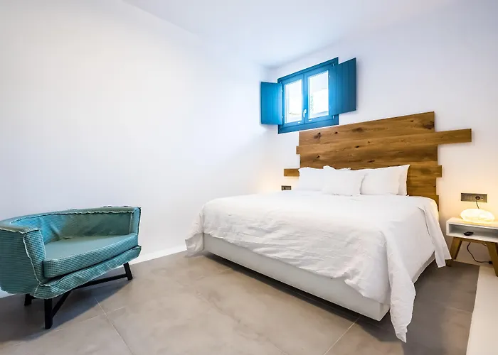 Portes & Mykonos Hotel 4*