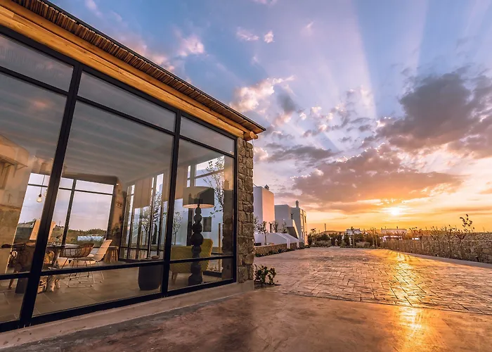 Portes & Mykonos Hotel