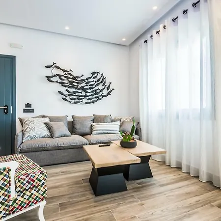 מלון Portes & Mykonos 4*
