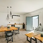 Portes Suites&villas Mykonos Hotel 4*