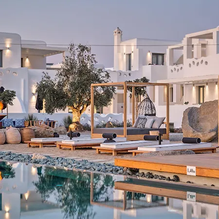 Portes & Mykonos ホテル 4*