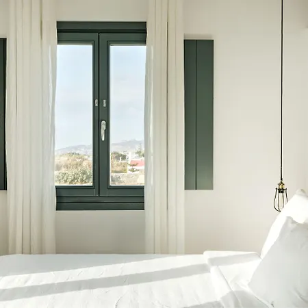 Portes & Mykonos Hotel