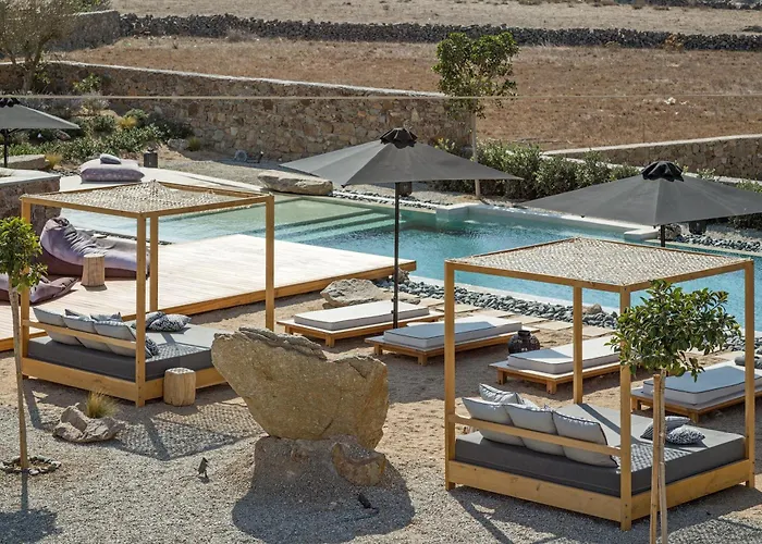 وأجنحة بورتيه ميكونوس