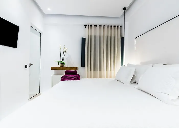 وأجنحة بورتيه ميكونوس 4* Mykonos Town