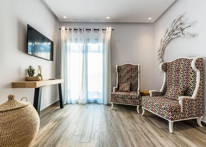 وأجنحة بورتيه ميكونوس فندق 4*